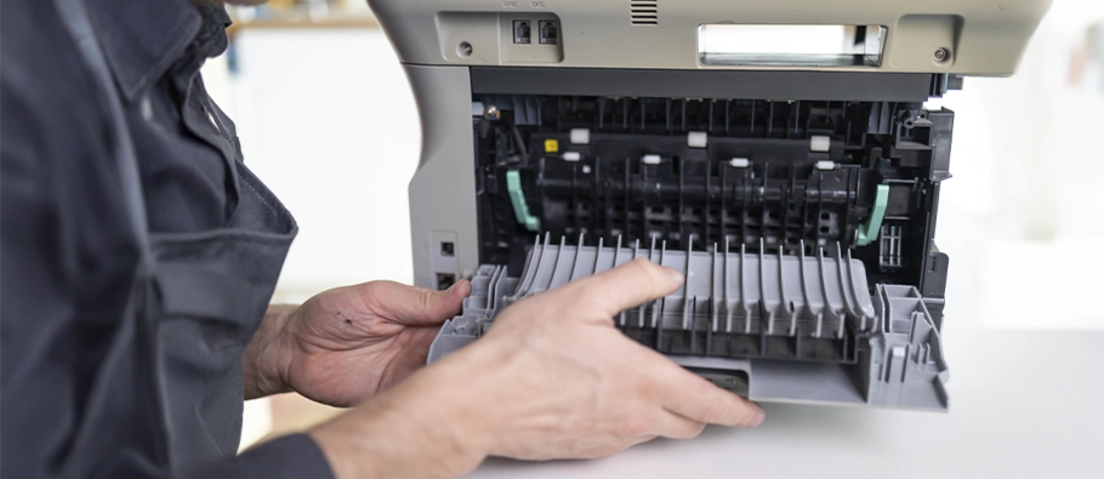 Cómo hacer una limpieza a una HP LaserJet Cómo hacer una limpieza a una HP LaserJet